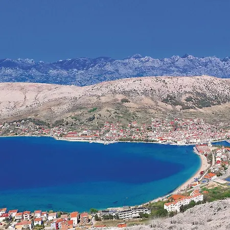 Stunning In Smokvica With Wifi דירה *